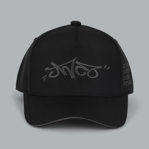 Graffiti Logo Cap. Magnet.