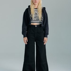 The Camilla Jeans. 27”. Jet Black.