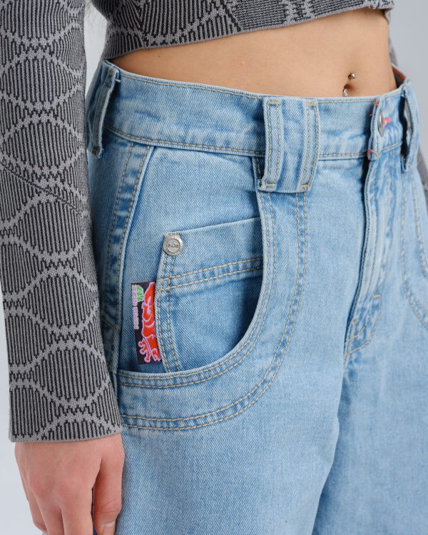 JNCO_ECCOMS_01-30-250769