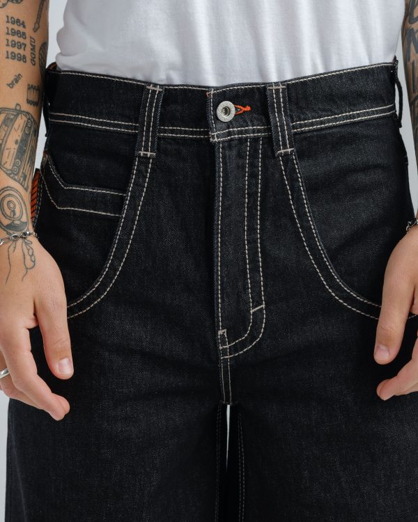 JNCO_Ecommerce_11-22-2417973_1b3c1295-eed0-4a21-a2b9-1d60bf3753ee