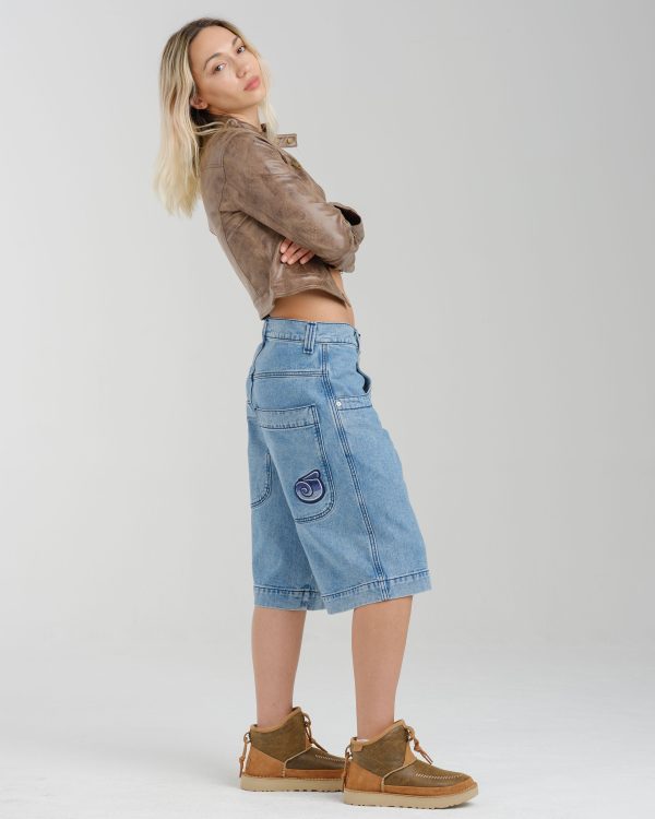 JNCO_Shorts_Ecomm6078_8ca2c072-40e7-4f7e-835c-562d0d487cc4